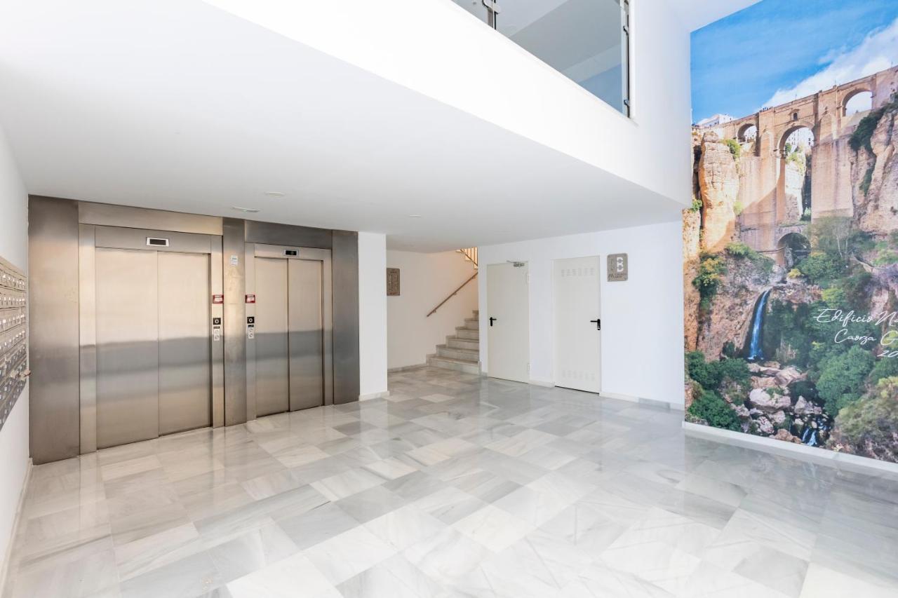 Fabuloso Apartamento Nuevo Con Parking Y Piscina 말라가 외부 사진